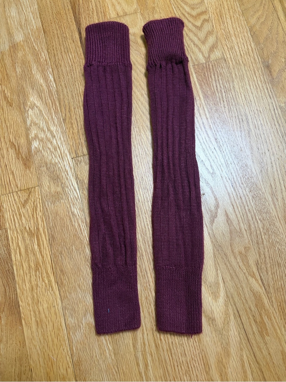 Short Ribbed Knit Leg Warmers - Burgundy - Picture 1 of 1